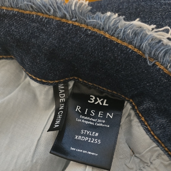 RISEN Frayed Hem And Waist Boyfriend Distressed Jeans in Classic Blue Size 3XL - Picture 13 of 14
